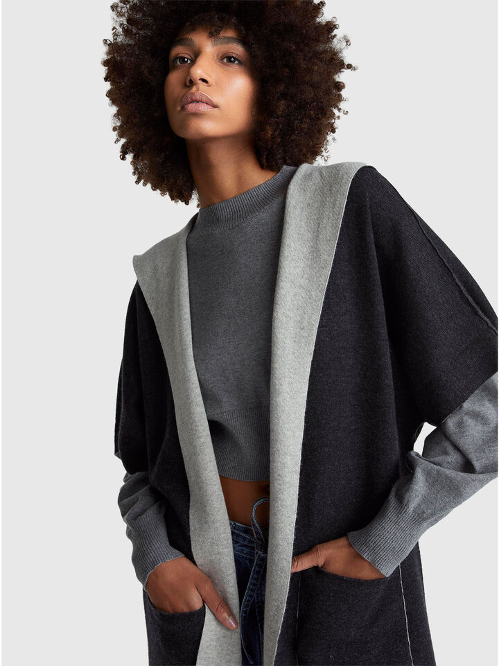 KNITTED COAT Women image number 4